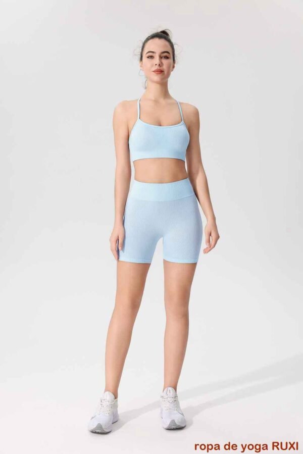 Conjunto de pantalones de yoga sin costuras y top corto