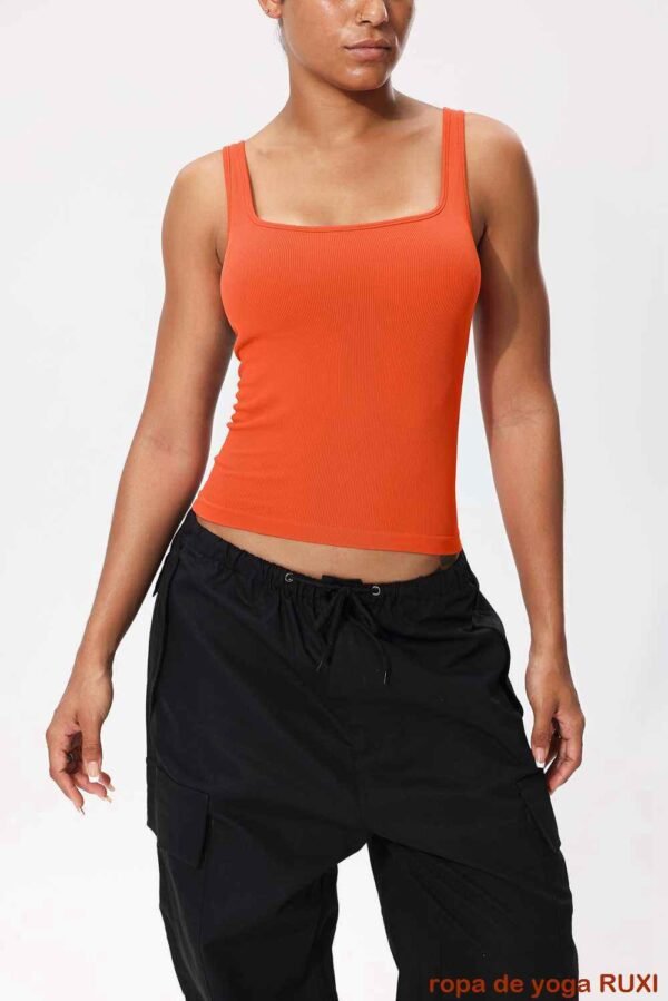 Pantalones de entrenamiento con parte inferior acampanada
