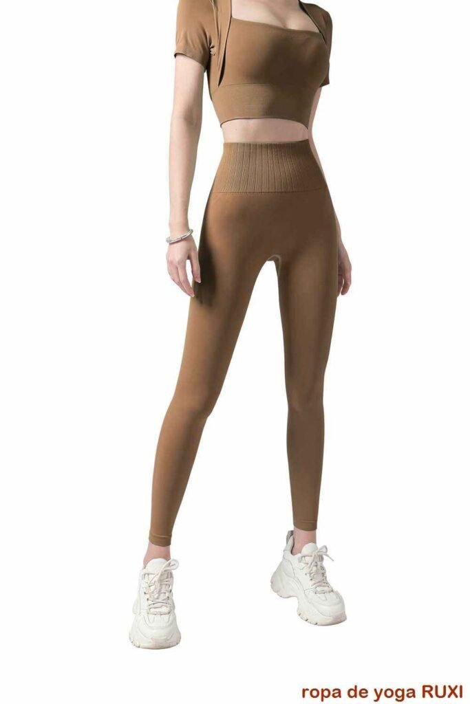 Tienda local de pantalones cortos de gimnasia para mujer